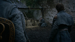 extant_GameOfThrones_2x07-AManWithoutHonor_2290