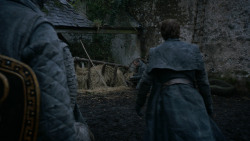 extant_GameOfThrones_2x07-AManWithoutHonor_2291