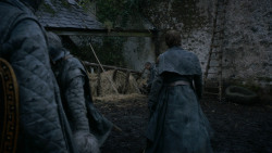 extant_GameOfThrones_2x07-AManWithoutHonor_2292