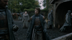extant_GameOfThrones_2x07-AManWithoutHonor_2295