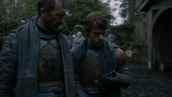 extant_GameOfThrones_2x07-AManWithoutHonor_2305