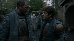 extant_GameOfThrones_2x07-AManWithoutHonor_2324