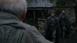 extant_GameOfThrones_2x07-AManWithoutHonor_2331