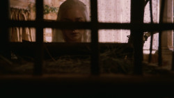 extant_GameOfThrones_2x07-AManWithoutHonor_2365