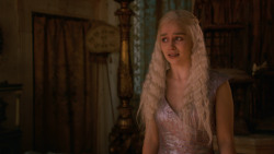extant_GameOfThrones_2x07-AManWithoutHonor_2413