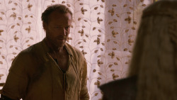 extant_GameOfThrones_2x07-AManWithoutHonor_2414