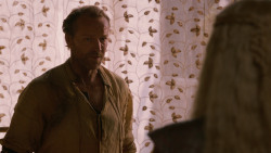 extant_GameOfThrones_2x07-AManWithoutHonor_2417
