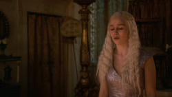 extant_GameOfThrones_2x07-AManWithoutHonor_2421