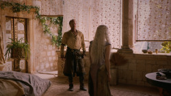 extant_GameOfThrones_2x07-AManWithoutHonor_2427