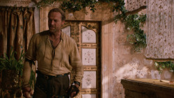extant_GameOfThrones_2x07-AManWithoutHonor_2440