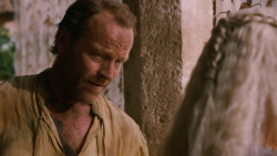 extant_GameOfThrones_2x07-AManWithoutHonor_2452