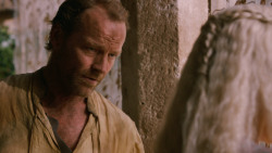 extant_GameOfThrones_2x07-AManWithoutHonor_2453