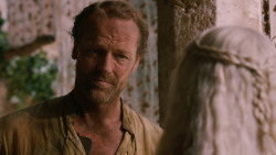 extant_GameOfThrones_2x07-AManWithoutHonor_2486