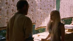extant_GameOfThrones_2x07-AManWithoutHonor_2495
