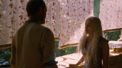extant_GameOfThrones_2x07-AManWithoutHonor_2496