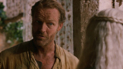 extant_GameOfThrones_2x07-AManWithoutHonor_2507