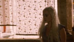 extant_GameOfThrones_2x07-AManWithoutHonor_2525