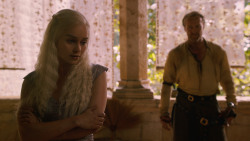 extant_GameOfThrones_2x07-AManWithoutHonor_2540
