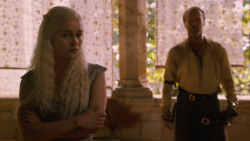 extant_GameOfThrones_2x07-AManWithoutHonor_2552