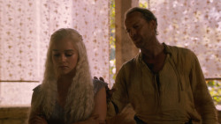 extant_GameOfThrones_2x07-AManWithoutHonor_2570