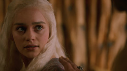 extant_GameOfThrones_2x07-AManWithoutHonor_2573