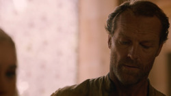extant_GameOfThrones_2x07-AManWithoutHonor_2578