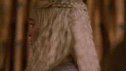 extant_GameOfThrones_2x07-AManWithoutHonor_2586