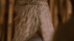 extant_GameOfThrones_2x07-AManWithoutHonor_2589