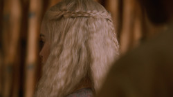 extant_GameOfThrones_2x07-AManWithoutHonor_2606