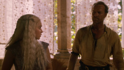 extant_GameOfThrones_2x07-AManWithoutHonor_2615
