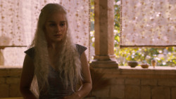 extant_GameOfThrones_2x07-AManWithoutHonor_2624