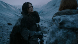 extant_GameOfThrones_2x07-AManWithoutHonor_2774