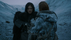 extant_GameOfThrones_2x07-AManWithoutHonor_2822