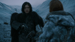 extant_GameOfThrones_2x07-AManWithoutHonor_2826