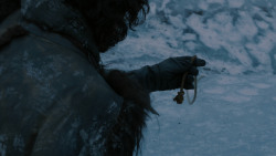 extant_GameOfThrones_2x07-AManWithoutHonor_2872