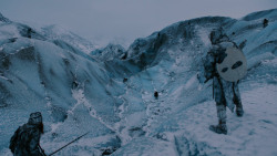 extant_GameOfThrones_2x07-AManWithoutHonor_2909