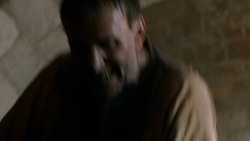extant_GameOfThrones_2x07-AManWithoutHonor_2929
