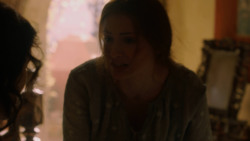 extant_GameOfThrones_2x07-AManWithoutHonor_2998