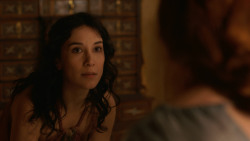 extant_GameOfThrones_2x07-AManWithoutHonor_3029