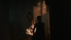 extant_GameOfThrones_2x07-AManWithoutHonor_3038