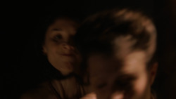 extant_GameOfThrones_2x07-AManWithoutHonor_3044