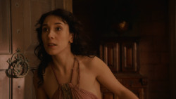 extant_GameOfThrones_2x07-AManWithoutHonor_3073