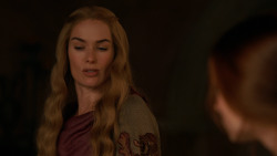 extant_GameOfThrones_2x07-AManWithoutHonor_3155