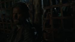 extant_GameOfThrones_2x07-AManWithoutHonor_3410