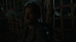 extant_GameOfThrones_2x07-AManWithoutHonor_3411