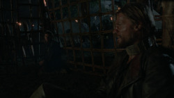 extant_GameOfThrones_2x07-AManWithoutHonor_3425