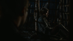 extant_GameOfThrones_2x07-AManWithoutHonor_3436