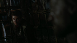 extant_GameOfThrones_2x07-AManWithoutHonor_3445