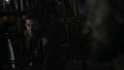 extant_GameOfThrones_2x07-AManWithoutHonor_3446