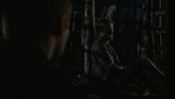 extant_GameOfThrones_2x07-AManWithoutHonor_3453